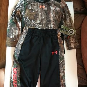 Boys Under Armour matching Camouflage outfit Sz 4
